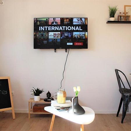 Entire Serviced Apartment With A Beautiful View Tirana Bagian luar foto
