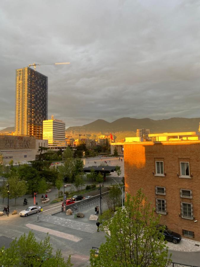 Entire Serviced Apartment With A Beautiful View Tirana Bagian luar foto