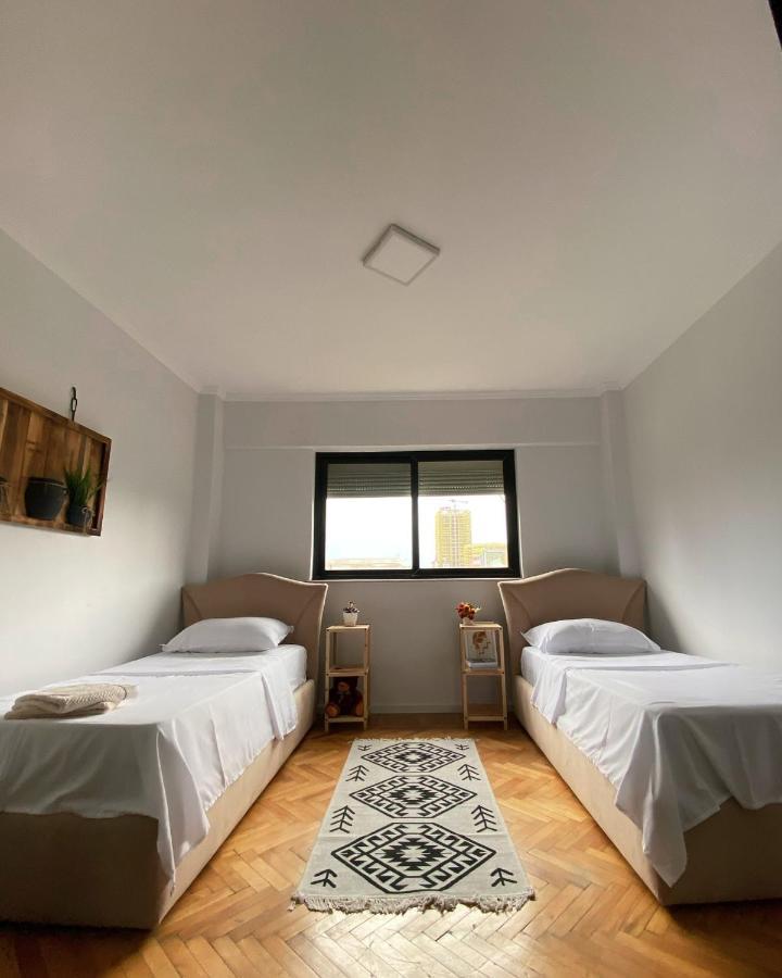 Entire Serviced Apartment With A Beautiful View Tirana Bagian luar foto